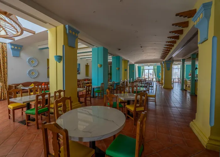 Üdülőközpont Jaz Palmariva 5*